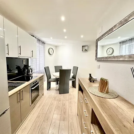 Apartman Primadonna *